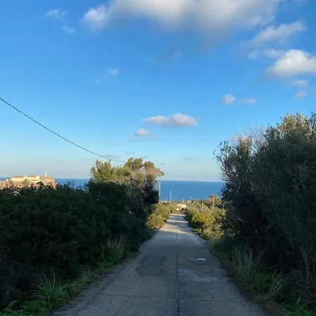 Sea View קפראיה