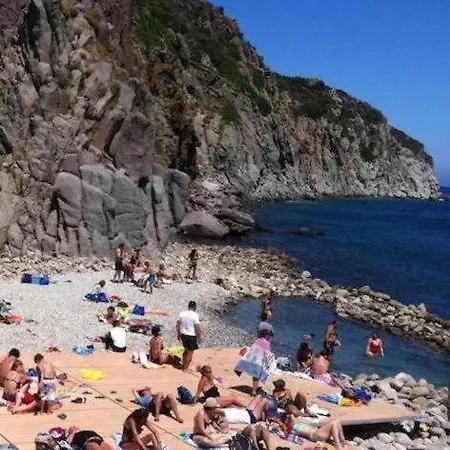 Sea View Apartman Capraia